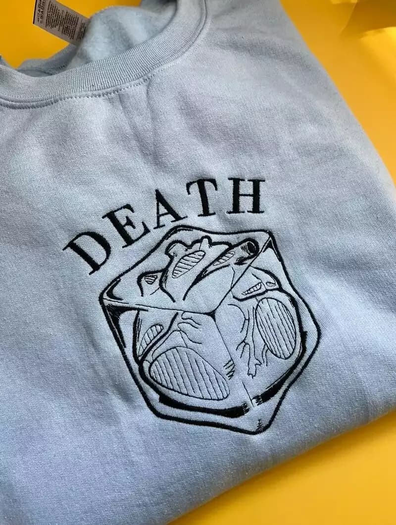 Trafalagar law | One piece — Sweatshirt