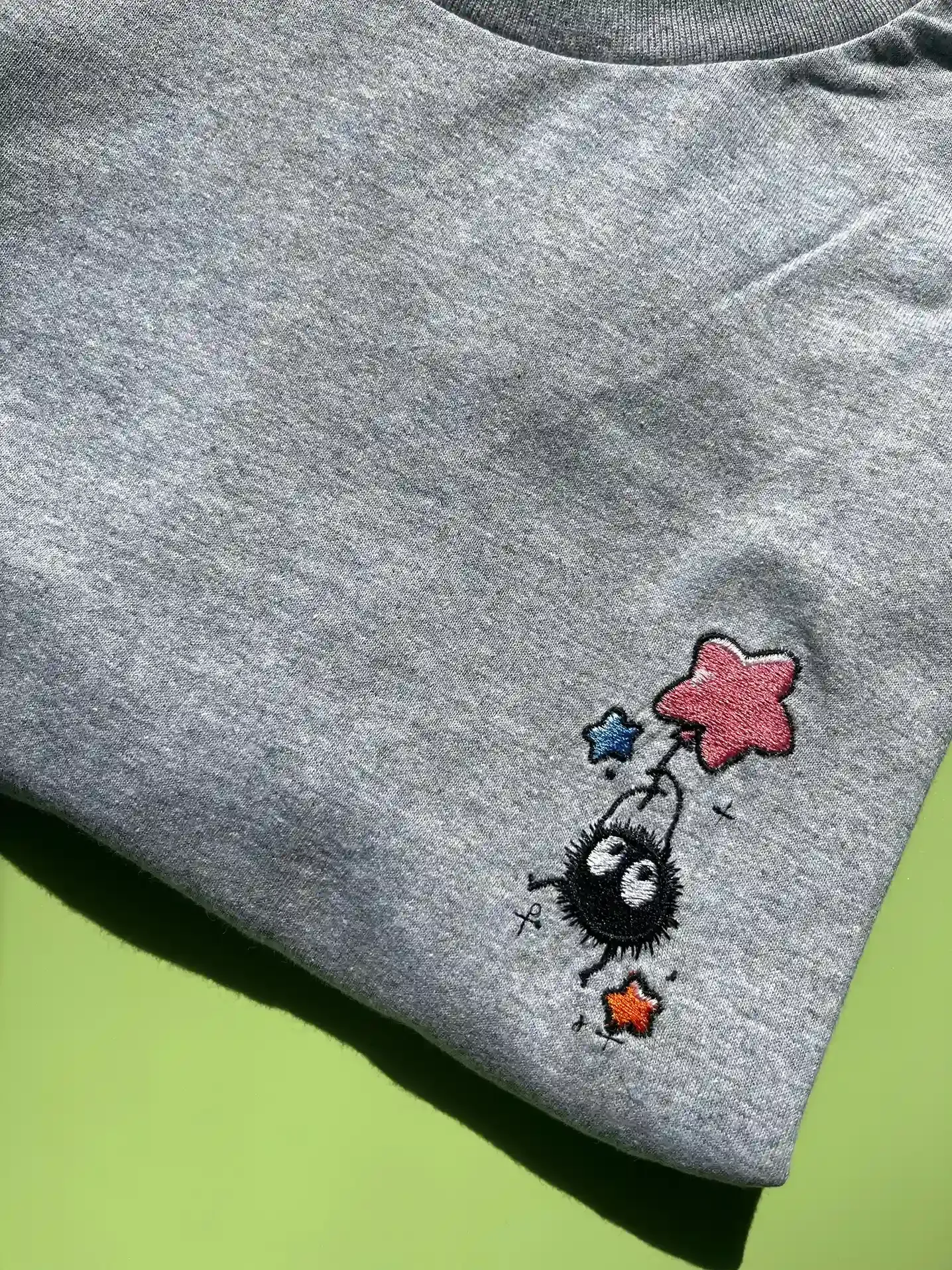 Noiraude – La touche de magie — T-shirt
