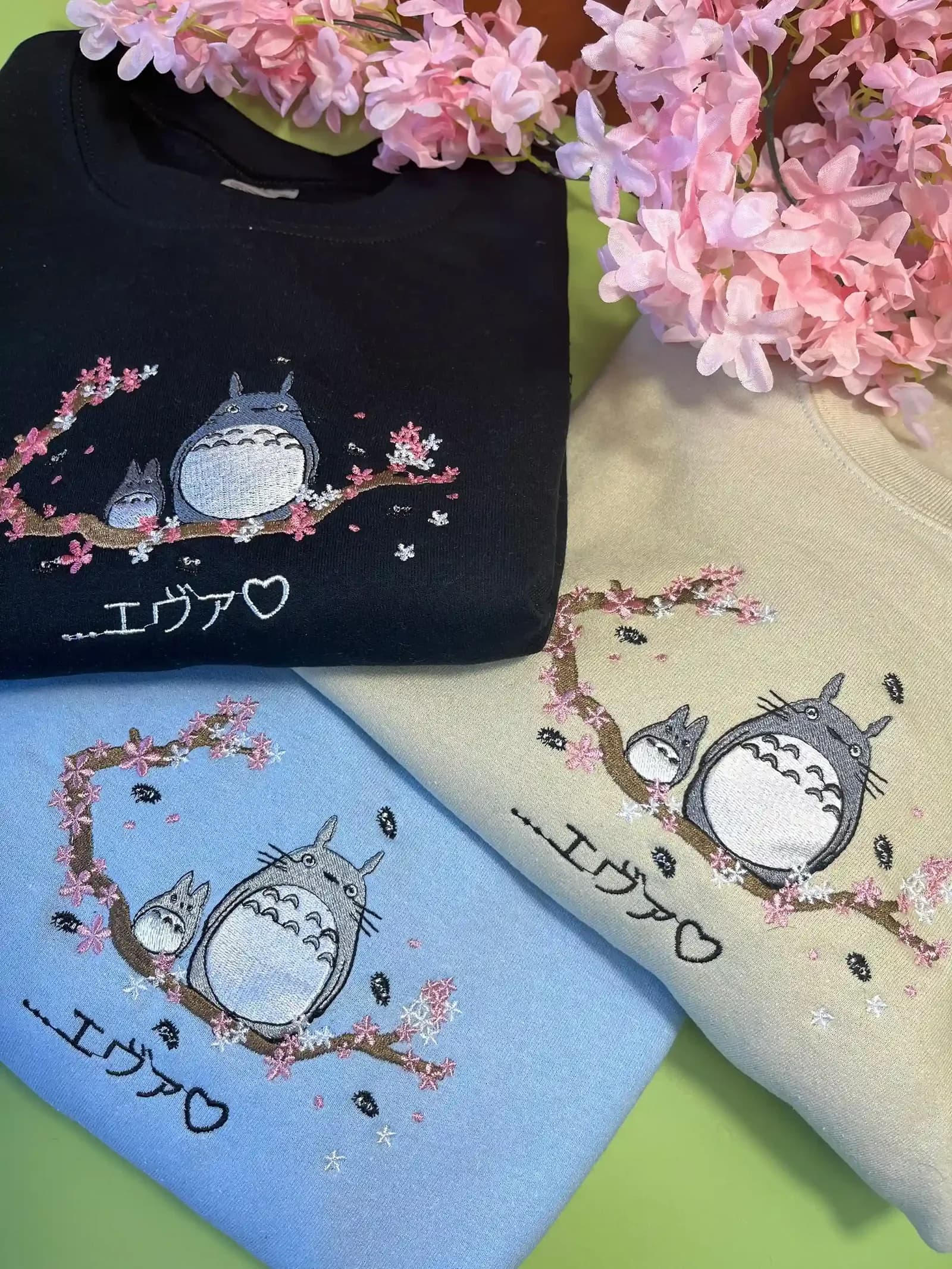 Balade sous les Sakura avec Totoro
